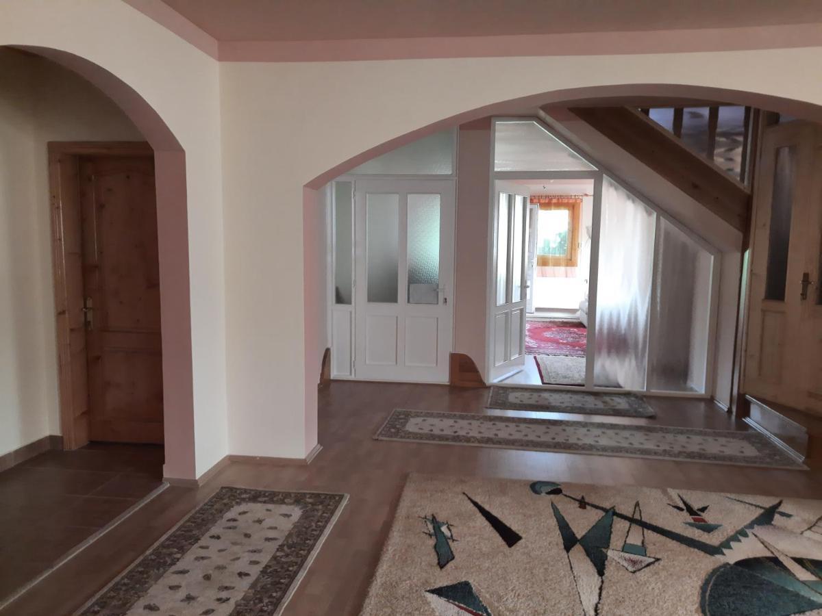 Antal Apartmans Lunca De Sus Kulcsoshaz Gyimesfelsolok Luaran gambar